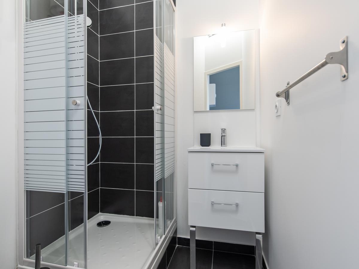 Mace Studio Apartment Лион Екстериор снимка